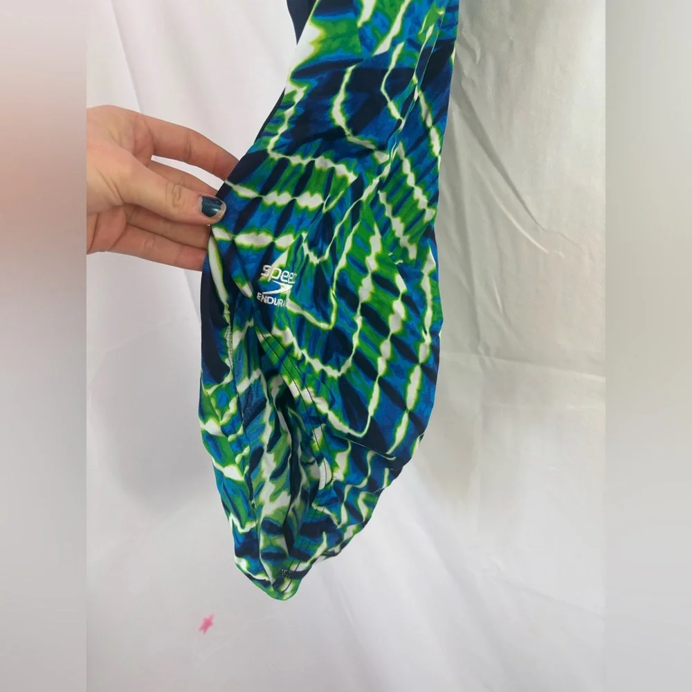 Speedo nwt fly